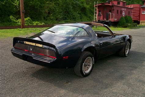 Pontiac Firebird: 1970-1981, 2nd generation - AmcarGuide.com