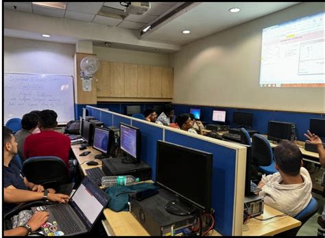 Dyal Singh Evening College | University of Delhi