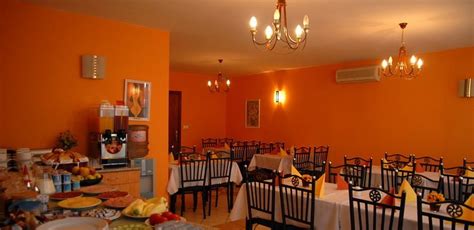 HOTEL FERIHEGY (Vecses) - Hotel Reviews, Photos, Rate Comparison ...