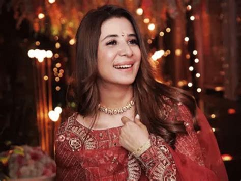 Hansika Motwani reaches Bombay High Court against ex-sister-in-law ...