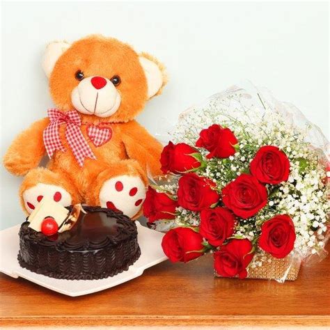 Red Roses, Chocolate Cake & Teddy Combo | OyeGifts