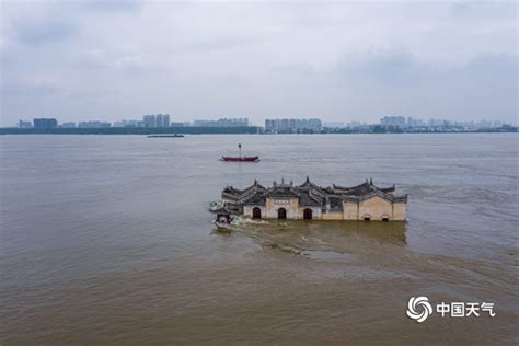 新闻多一度 | 长江流域“汛期反枯” 雨水何时来“解渴”？__财经头条