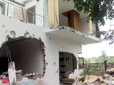 vanatara resort: Ankita Bhandari murder case: Forensic team collected ...