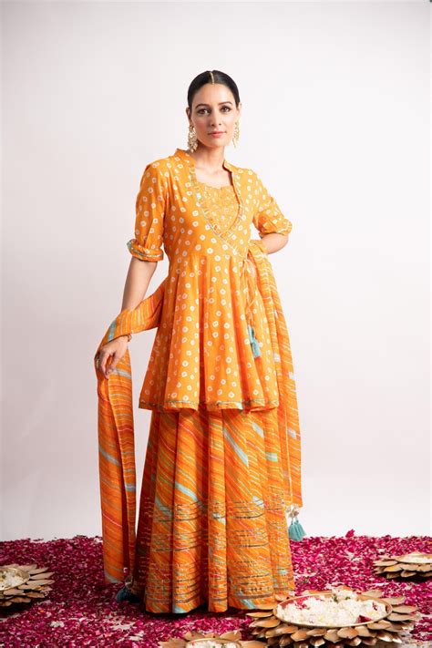 Orange Bandhani Print Kurta with Leheriya Skirt and Dupatta – Ekohum