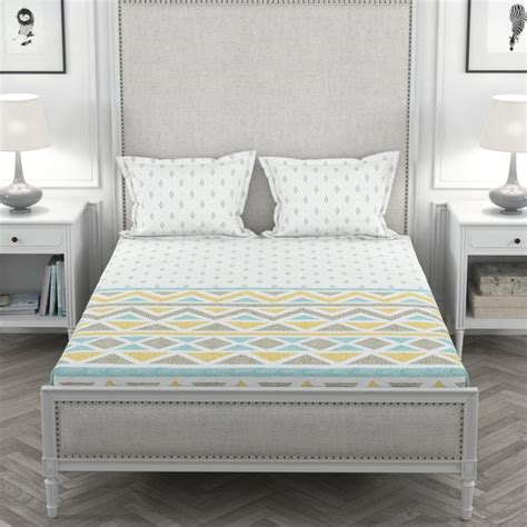 Buy PORTICO Charlotte Printed Super King Bedsheet Set-274 x 274 cm ...