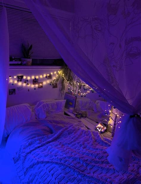 aesthetic christmas bedroom ideas