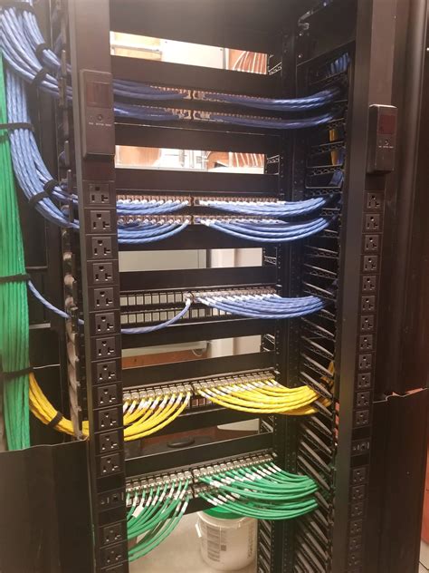 Science Building 的图像结果