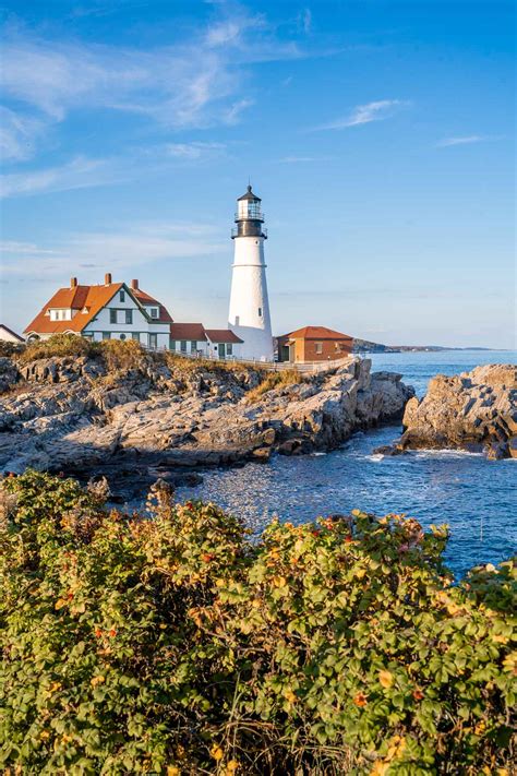 5 Prettiest Lighthouses in Portland Maine You Can’t Miss | She Wanders ...
