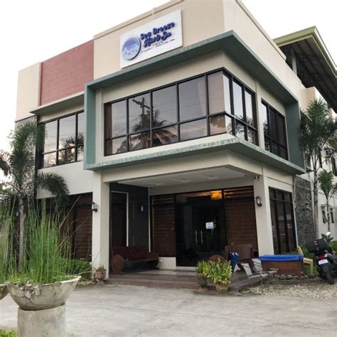 SEA BREEZE HOTEL (Argao, Cebu Island) - Hotel Reviews, Photos, Rate ...