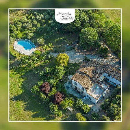 LOCANDA DEL PICCHIO (Morro d'Oro) - Ranch Reviews, Photos, Rate ...