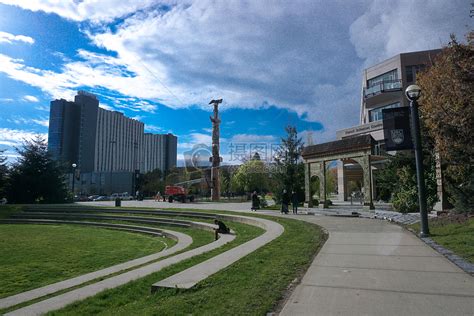 温哥华学院,阿布特斯,大学_大山谷图库