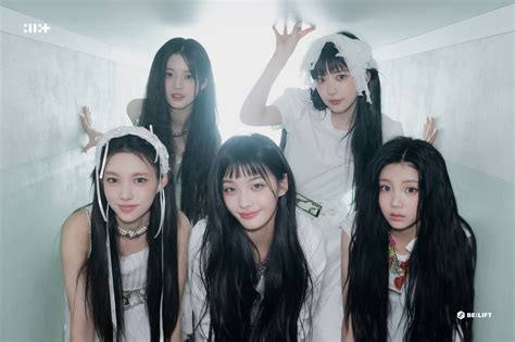 ILLIT reveals the name of their fandom - Kpop France