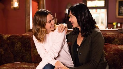 Good Witch (S05E01): The Forever Tree: Part 1 Summary - Season 5 ...