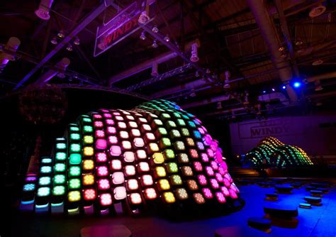4d virtual reality simulation rides