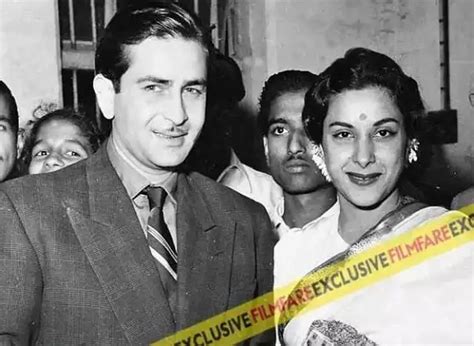 Pictures of showman Raj Kapoor that are pure gold | Filmfare.com