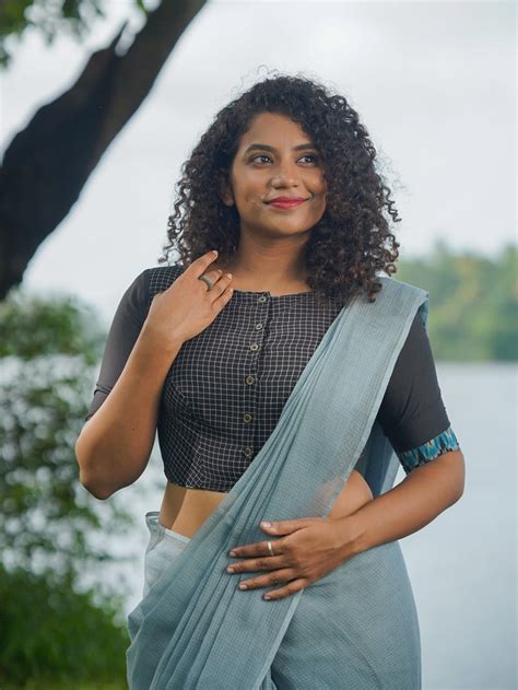 Nidhi Blouse– The Kaithari Project