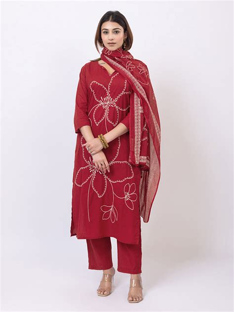 Tillaari Red Floral Embroidered Straight Kurta Set with Bandhani Print