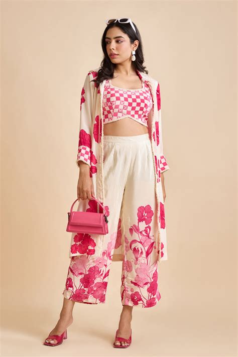 Lynet Cape Co-Ord Set – ShopNirvair