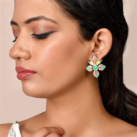 Bagh E Fiza Rangoli Pattern Earrings – VOYLLA
