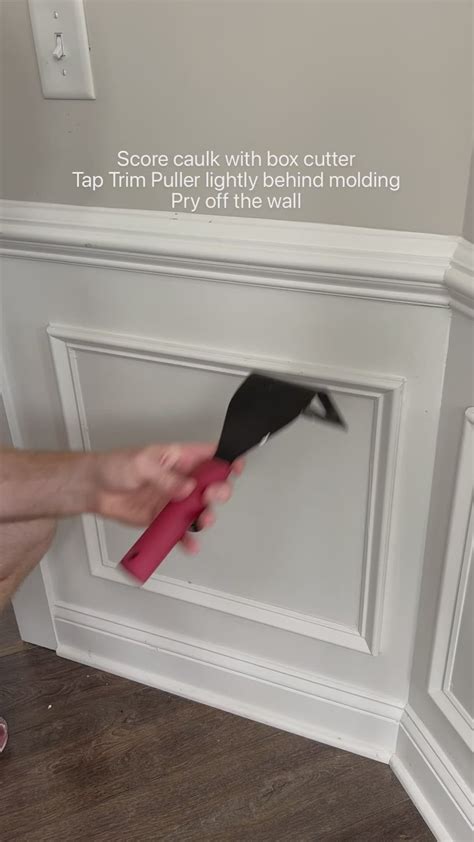 How to remove decorative molding from the wall | Molding, Decorative ...