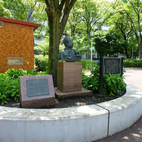 SEABOLT STATUE (2026) All You Need to Know BEFORE You Go (with Photos ...