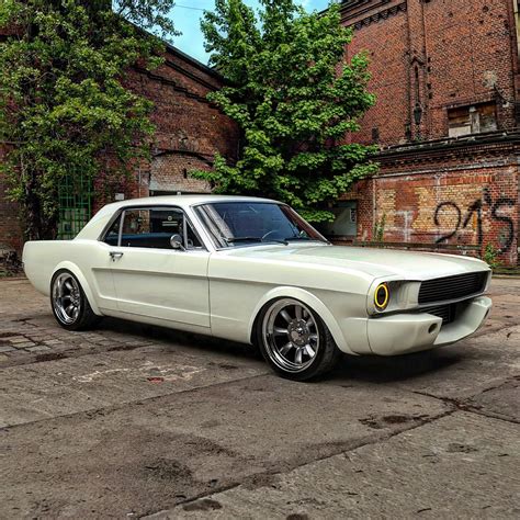 Would Anyone Make Their 1966 Ford Mustang Coupe Restomod a Pointy-Lipped Shark? - autoevolution