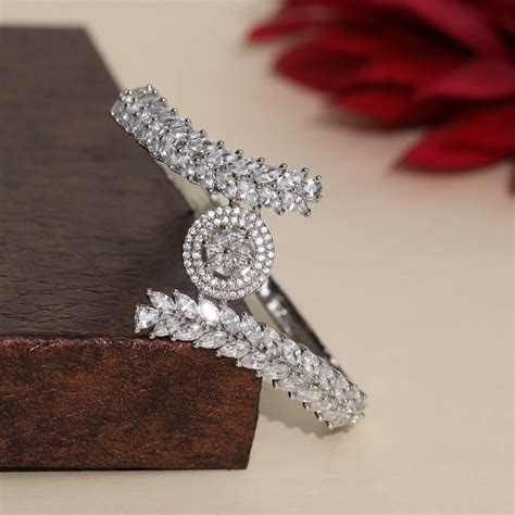 Briella Bracelet– Imeora