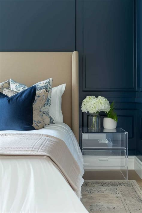 Bedside Table Decor Ideas