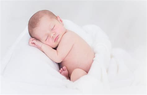宝贝, 出生, 宝宝睡觉, 新生, 睡觉, 床上, 儿童高清大图，无版权商业图片免费下载