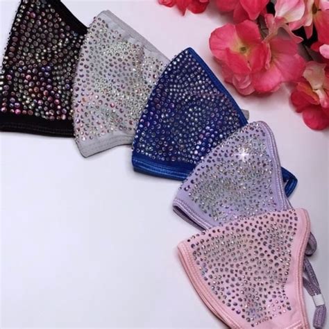 Full Rhinestone Mask Tutorial 的图像结果