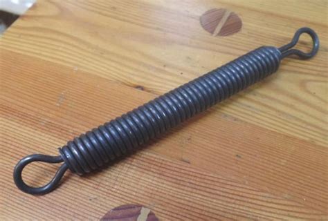 BSA Sloper 500cc Rear Stand Spring. | BRITISH Only Austria ...