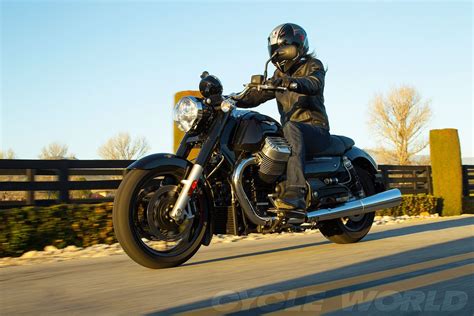 Moto Guzzi California 1400 Custom- Exclusive Test- Review- Photos ...