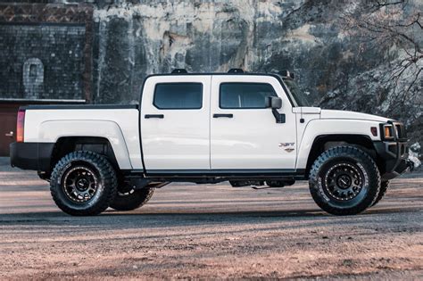 Rare 2010 Hummer H3T Alpha Looks Like Something LeBron James Would Cruise Around In - autoevolution