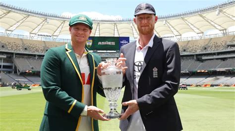 F1 star Oscar Piastri picks all-time Ashes XI: Shane Warne, Ricky ...