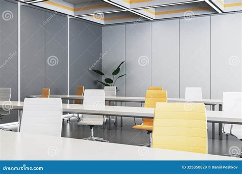 Lecturing Hall 的图像结果