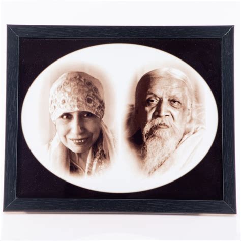 Pondicherry Aurobindo Ashram photo frame – Adhavin
