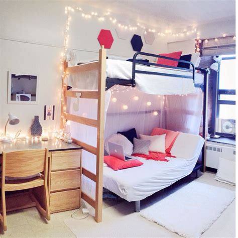 Dorm Room Loft Bed Ideas - onesilverbox