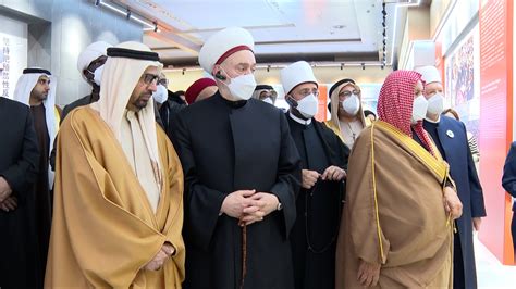 Islamic scholars in Xinjiang say different identities complementary - CGTN