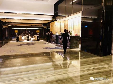 上海浦东丽思卡尔顿酒店 The Ritz-Carlton Shanghai,Pudong