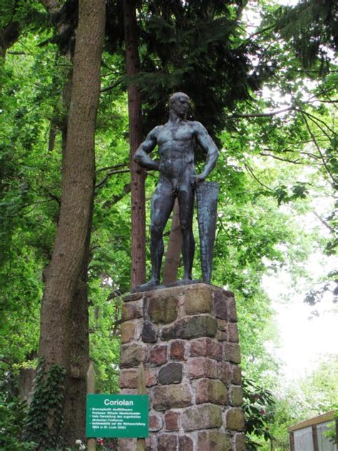 Plau am See statue ''Coriolan''