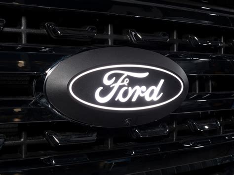 Super Duty 2026 Lighted Ford Oval Front Halogen Headlamps with Front ...