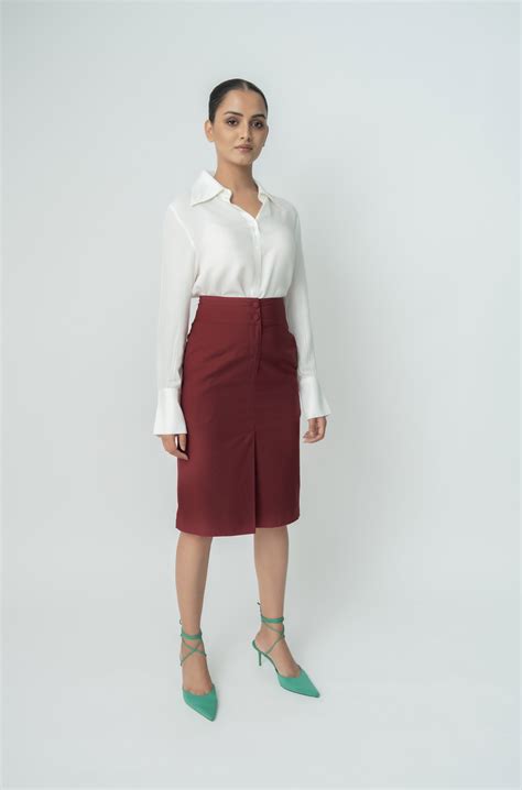 Women Comfortable Tailored Straight Skirt. – The Ambition Collective