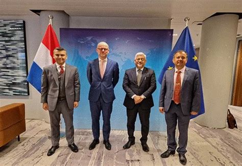 Commerce Secretary’s Netherlands Visit Boosts Trade, Innovation Ties