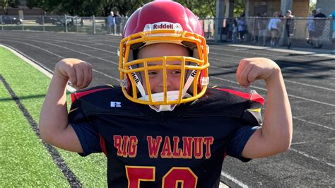 Big Walnut's Matthew Akruzhnou scores TD despite Down syndrome