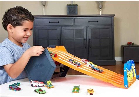 Buy Hot Wheels Roll Out Raceway, Track Set at Ubuy India