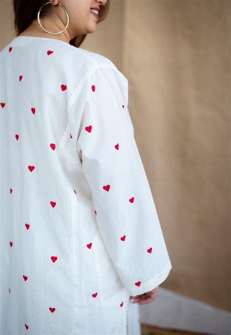 INDIAN ETHNIC WOMEN'S Aarvi Dabu Cotton Dress – THE INDIAN ETHNIC CO.