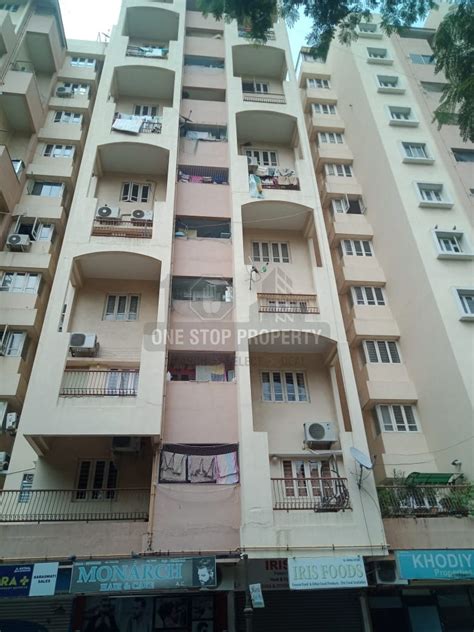 Flat-Apartment for Rent in Suryamandir Tower Bodakdev, Ahmedabad ...