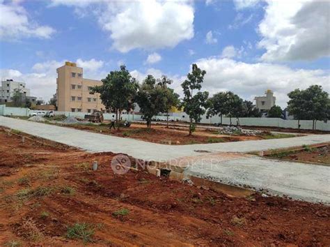 Bommasandra - Without Brokerage Unfurnished 2 BHK Flat for Sale in ...