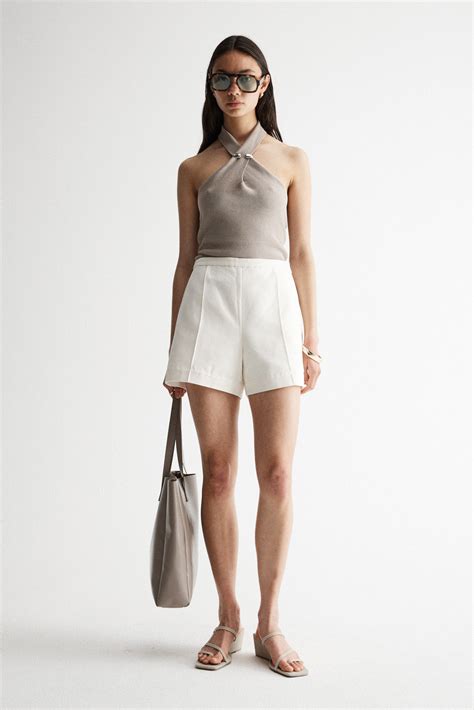 Ira White Tailored Shorts | Elka Collective