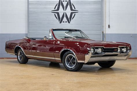 1967 Oldsmobile 442 Convertible for sale on BaT Auctions - sold for $35,000 on December 23, 2023 ...